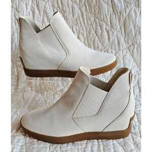 NEW Sorel Out N About Slip On Wedge Women Sz 11 Sea Salt Waterproof Suede Bootie